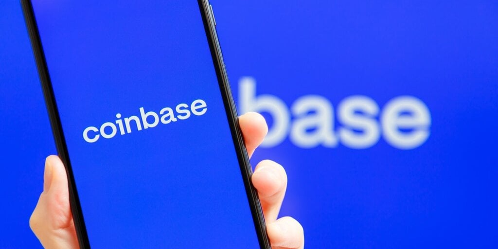 Coinbase UX Glitch Caused False Security Alarms for Users: Report